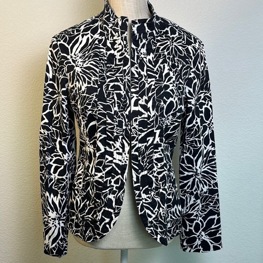 Additions by Chicos Black White Floral Open Front Cardigan Jacket Size 1 / M
